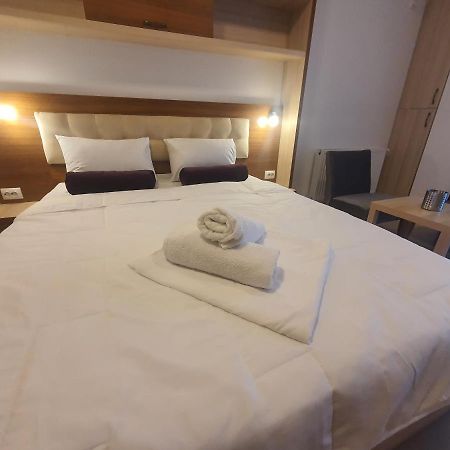 Garsoniera Matei Basarab 97 Lägenhet Bukarest Exteriör bild